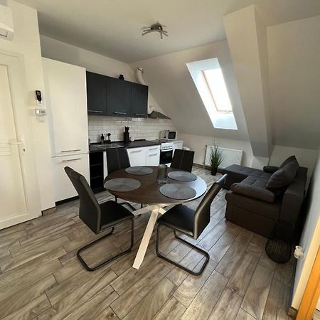 Csipke Residence 1. Hajduszoboszlo Bagian luar foto