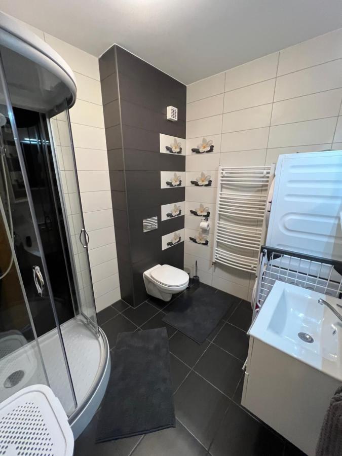 Csipke Residence 1. Hajduszoboszlo Bagian luar foto
